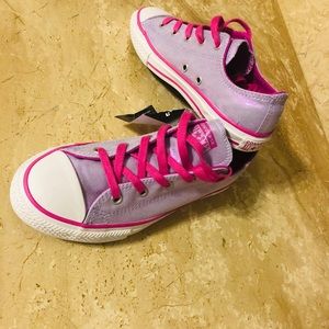 Converse size 3 youth holographic low tops